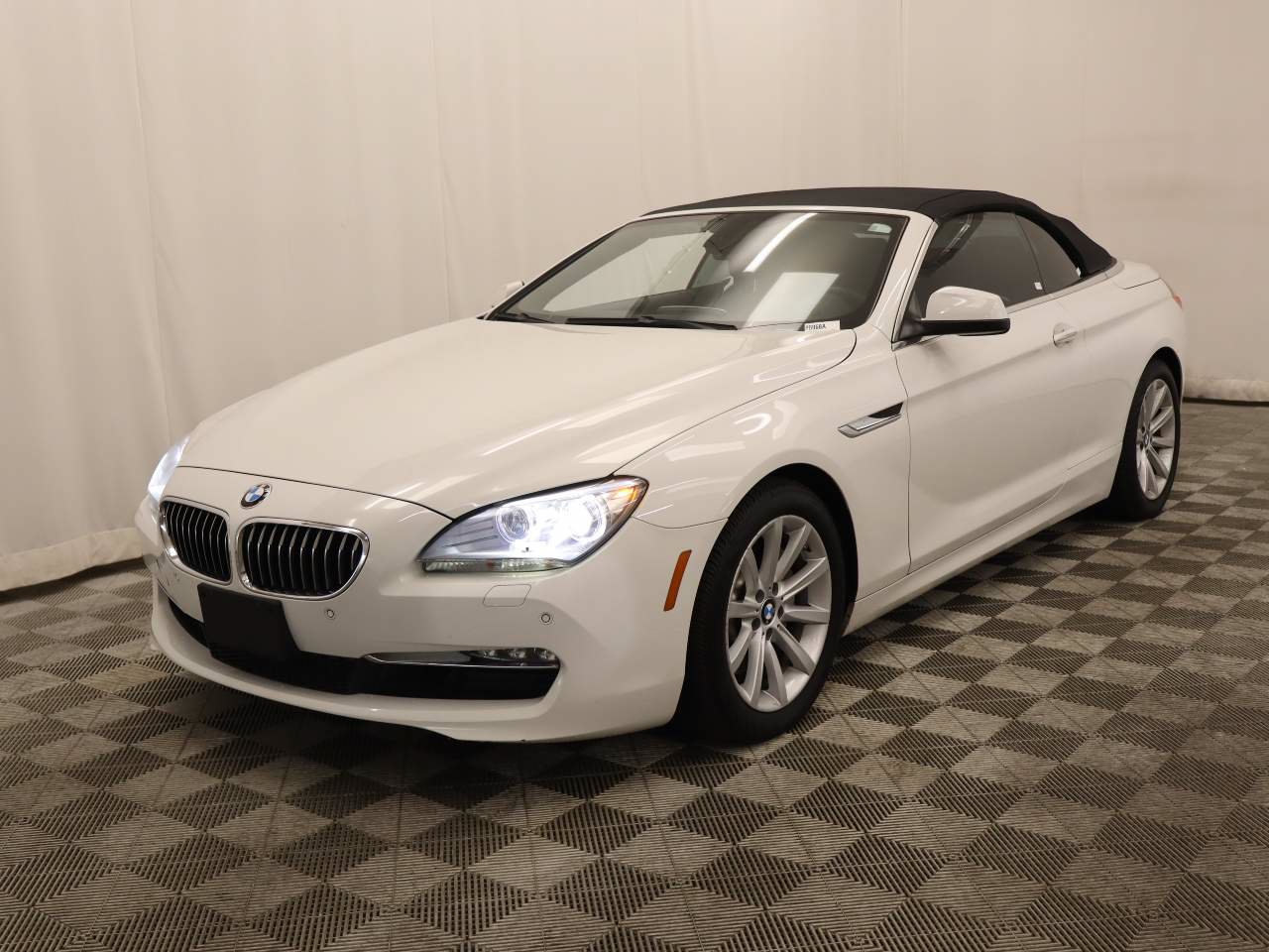 Used 2012 BMW 640i Convertible RWD image 1