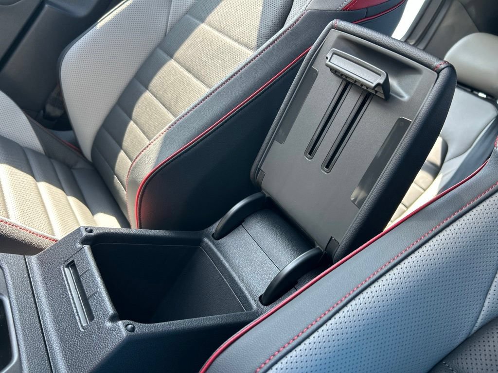 New 2026 Volkswagen GTI SE FWD image 38