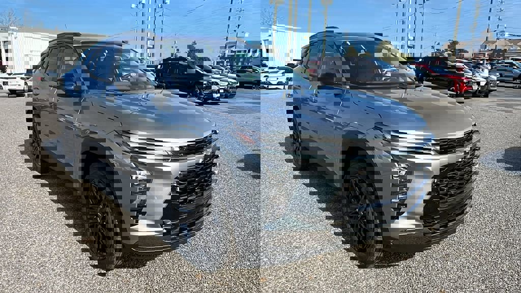 New 2026 Chevrolet Trax ACTIV w/ Driver Confidence Package image 3