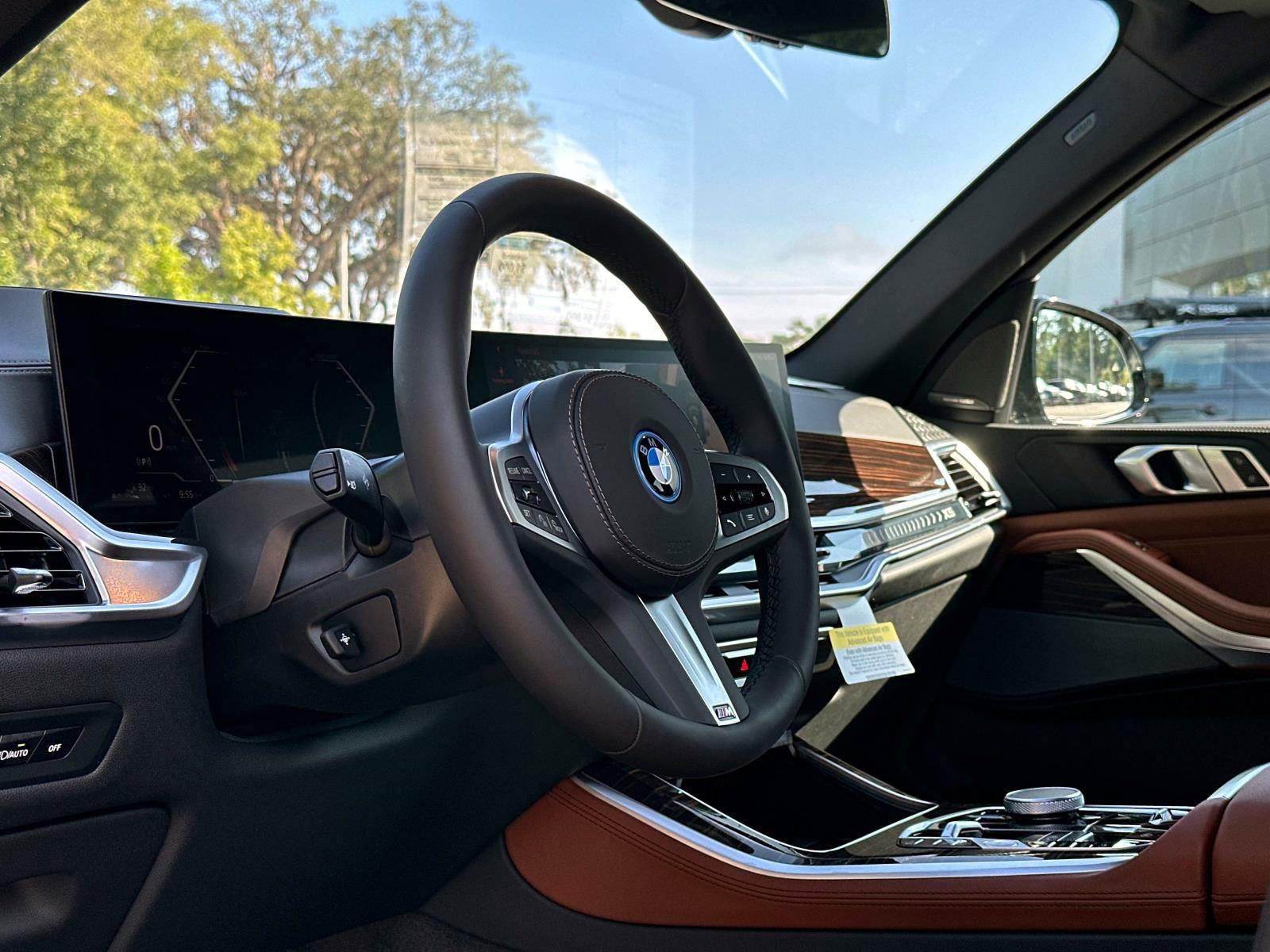 New 2026 BMW X5 xDrive50e w/ M Sport Package image 28