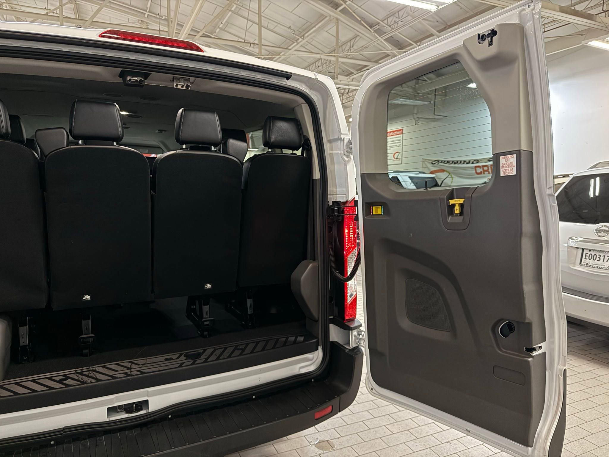 Used 2024 Ford Transit 350 XL image 43