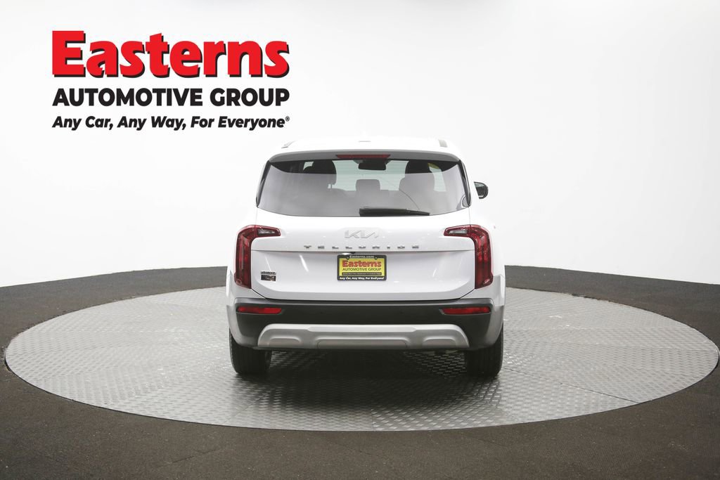 Used 2022 Kia Telluride LX AWD/4WD image 36