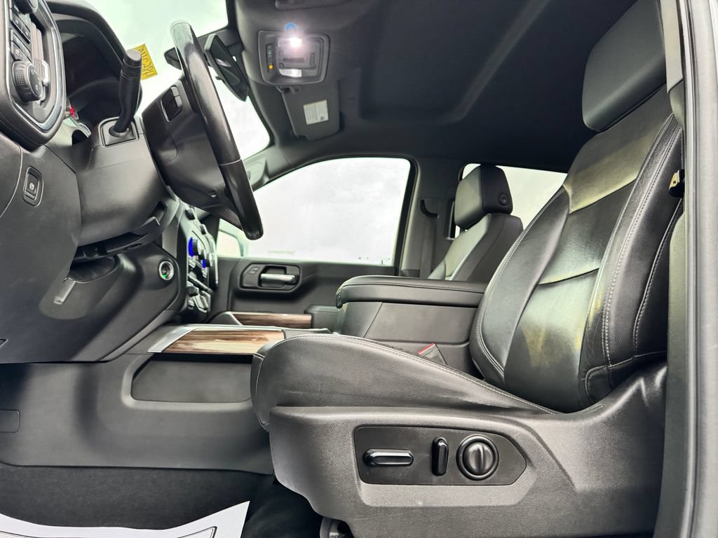 Used 2020 Chevrolet Silverado 1500 RST w/ True North Edition AWD/4WD image 17