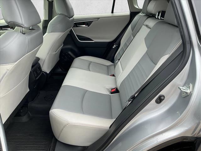 Used 2020 Toyota RAV4 Limited w/ Limited Grade Weather Package AWD/4WD image 13