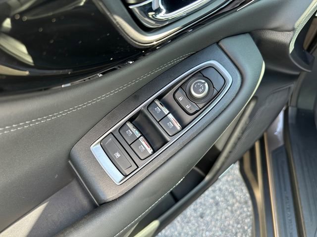 Used 2024 Subaru Outback Limited AWD/4WD image 19