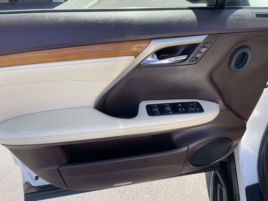 Used 2019 Lexus RX 350 FWD w/ Premium Package image 25