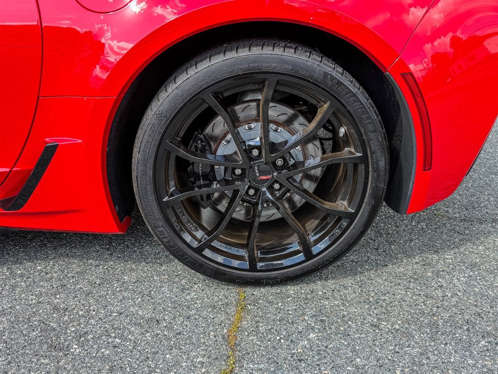 Used 2019 Chevrolet Corvette Grand Sport RWD image 23