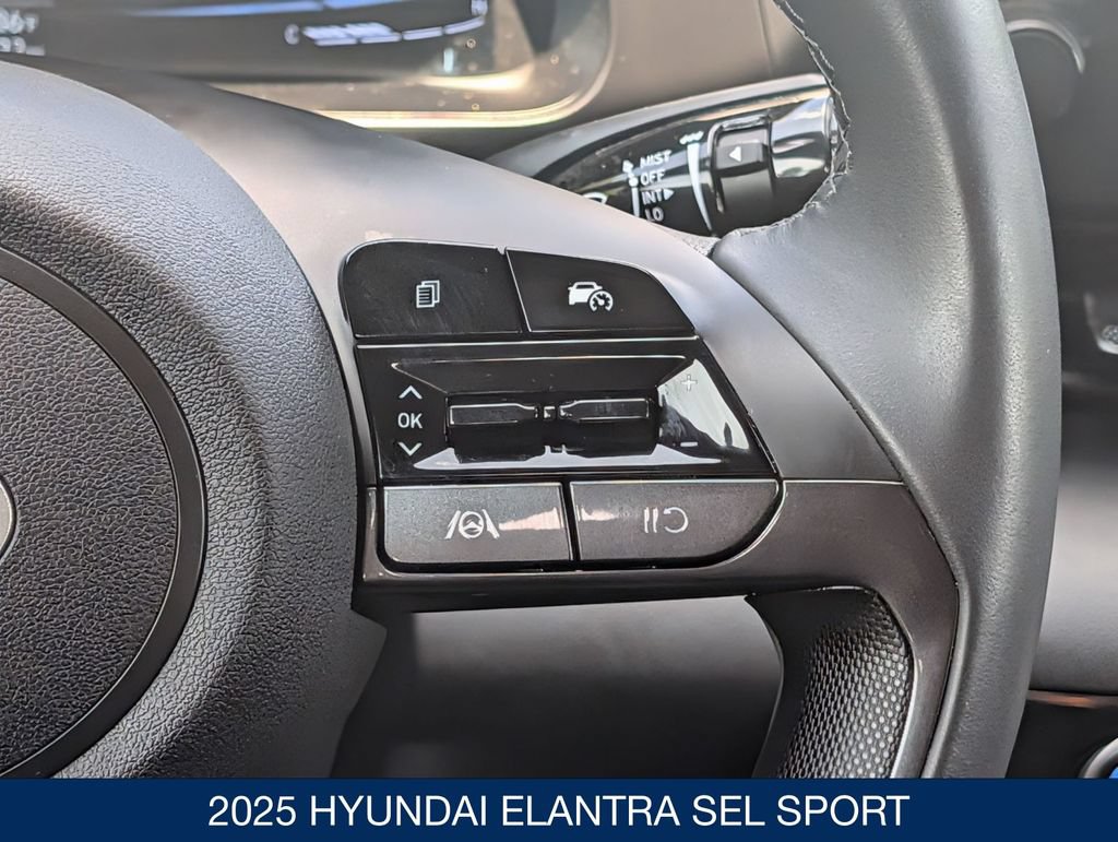Certified 2025 Hyundai Elantra Sport FWD image 20
