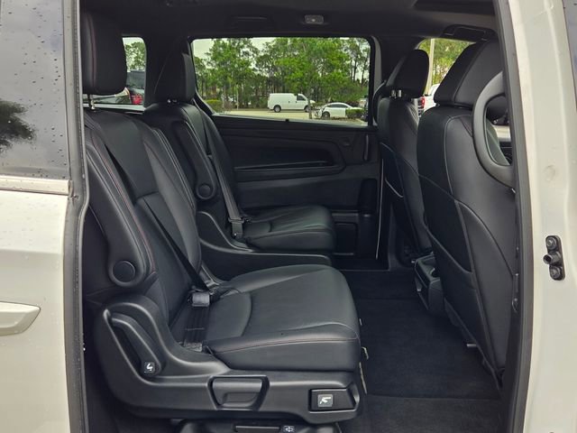 Used 2025 Honda Odyssey Sport-L image 17