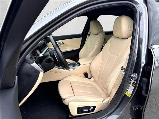 Used 2021 BMW 330i Sedan w/ Convenience Package RWD image 26
