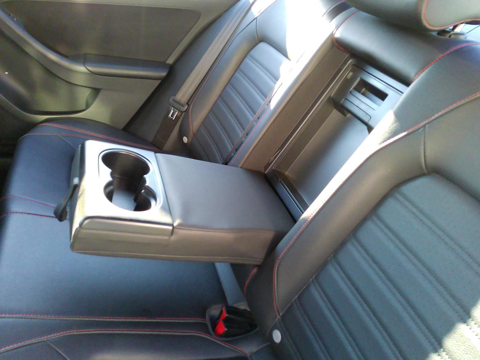 Used 2013 Volkswagen Jetta GLI image 28