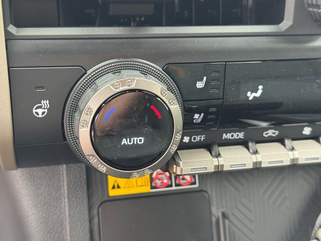 Used 2025 Toyota Tacoma 4x4 Double Cab Hybrid w/ Tow Tech Package image 25