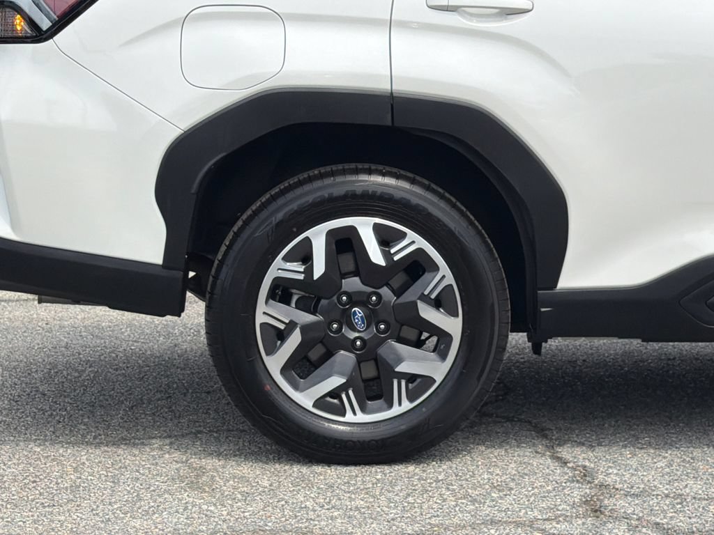 Certified 2026 Subaru Forester Premium AWD/4WD image 6