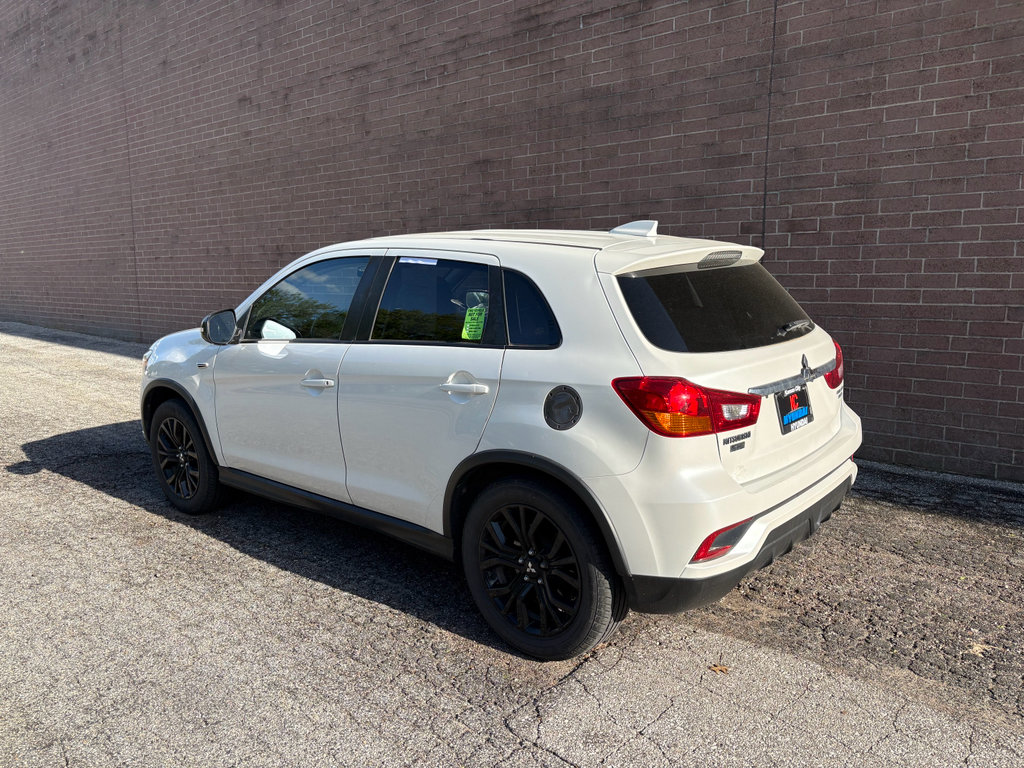Used 2018 Mitsubishi Outlander Sport LE AWD/4WD image 4