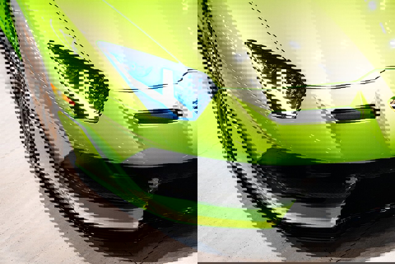 Used 2021 Lamborghini Aventador SVJ image 11