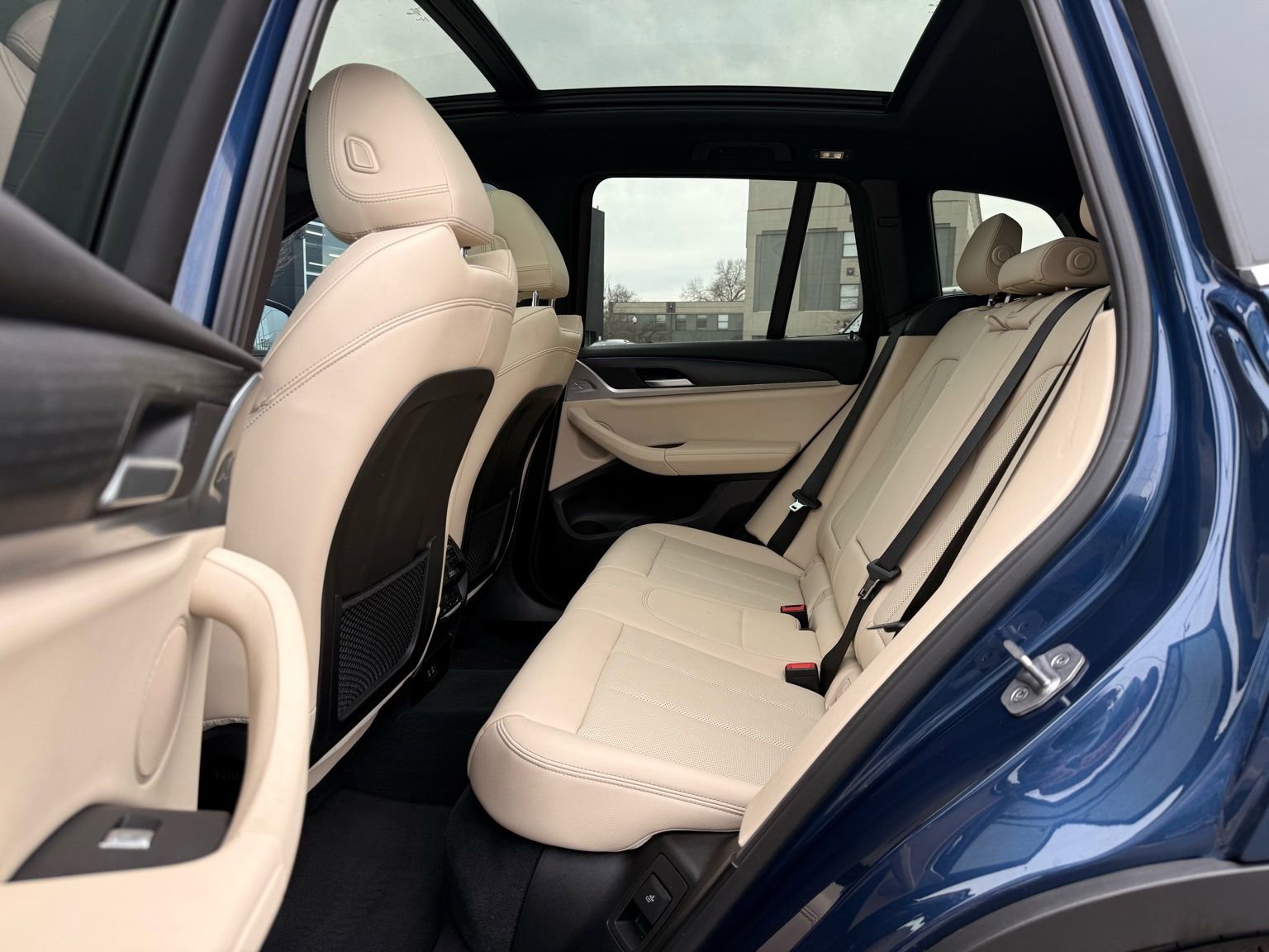 Used 2023 BMW X3 xDrive30i w/ Premium Package image 40