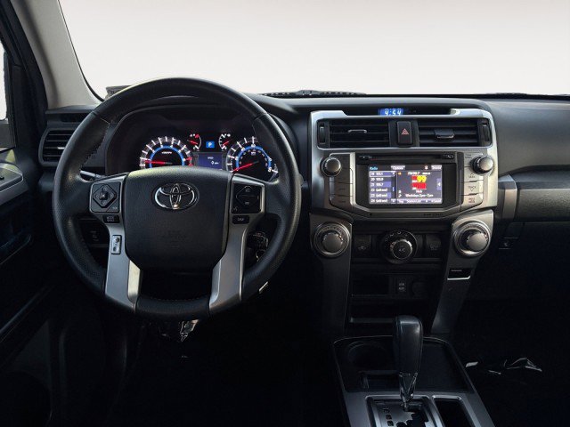 Used 2016 Toyota 4Runner SR5 image 7