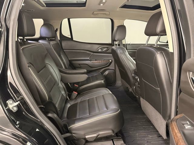 Used 2022 GMC Acadia Denali w/ Black Diamond Edition image 14