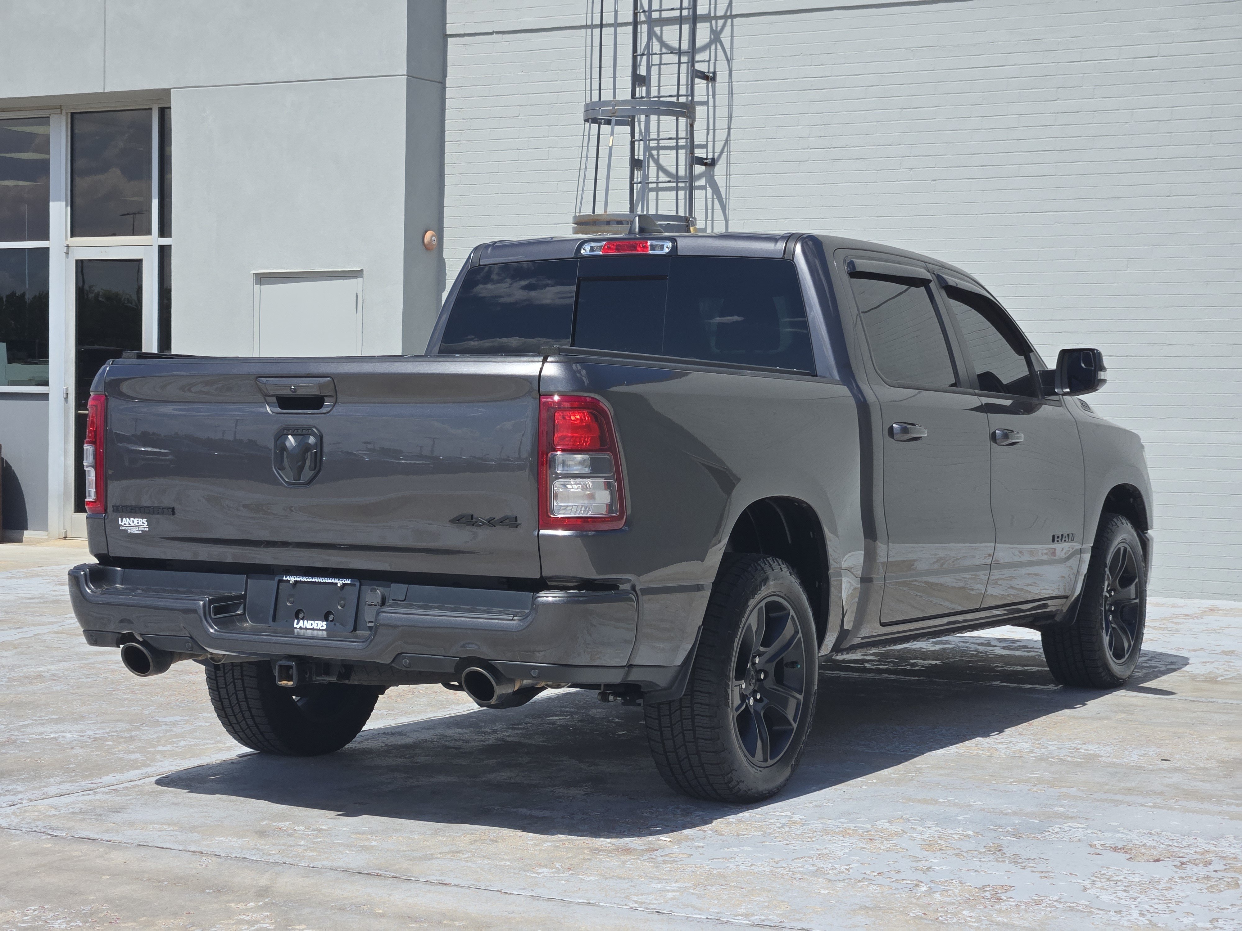 Used 2022 RAM 1500 Big Horn AWD/4WD image 8