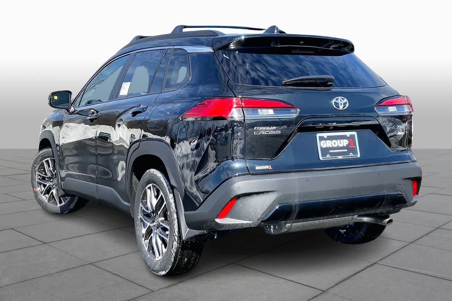Used 2026 Toyota Corolla Cross XLE w/ Convenience Package AWD/4WD image 12