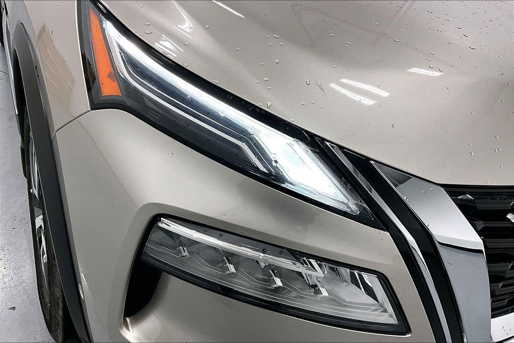 Used 2021 Nissan Rogue Platinum AWD/4WD image 38