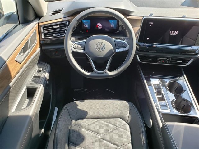 New 2026 Volkswagen Atlas SE image 10
