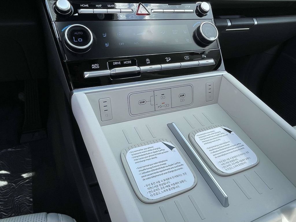 New 2026 Hyundai Santa Fe Calligraphy FWD image 21
