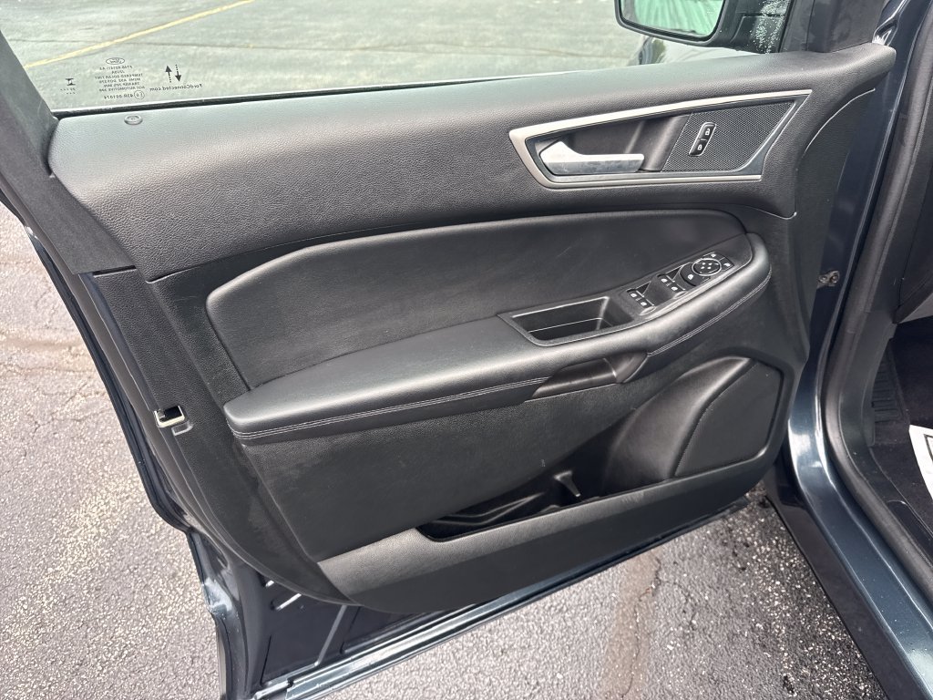 Used 2024 Ford Edge SEL w/ Convenience Package AWD/4WD image 27