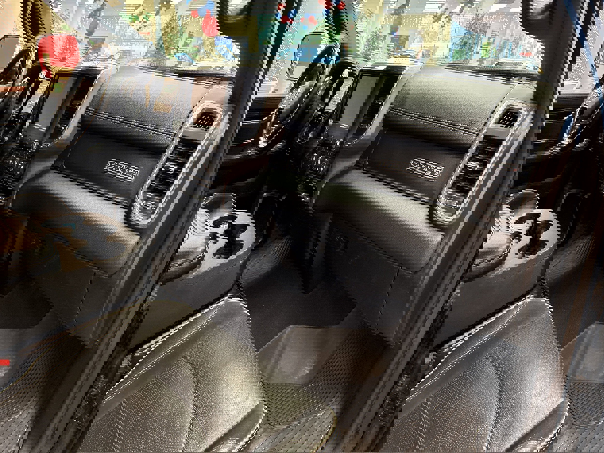 Used 2020 RAM 2500 Laramie image 17