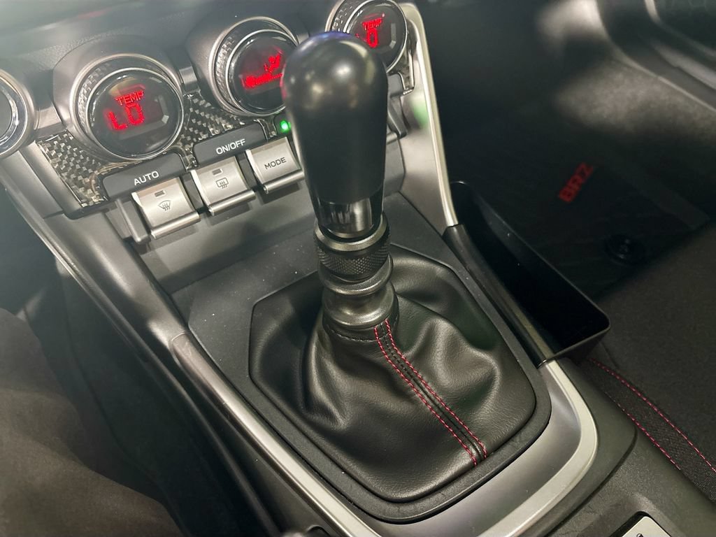 Used 2022 Subaru BRZ Premium RWD image 17