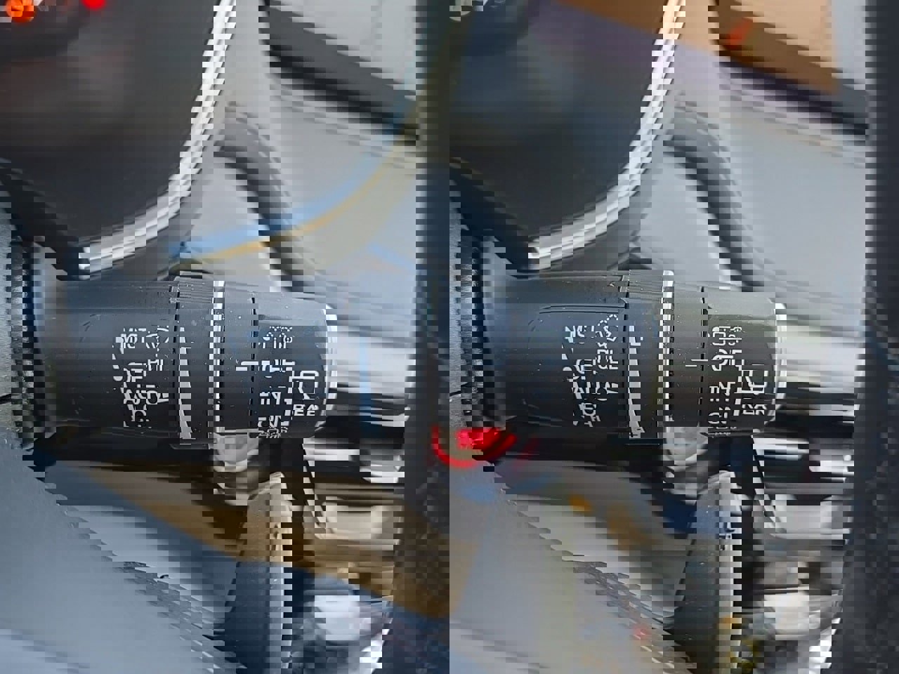 Used 2022 Acura MDX SH-AWD w/ Technology Package image 31