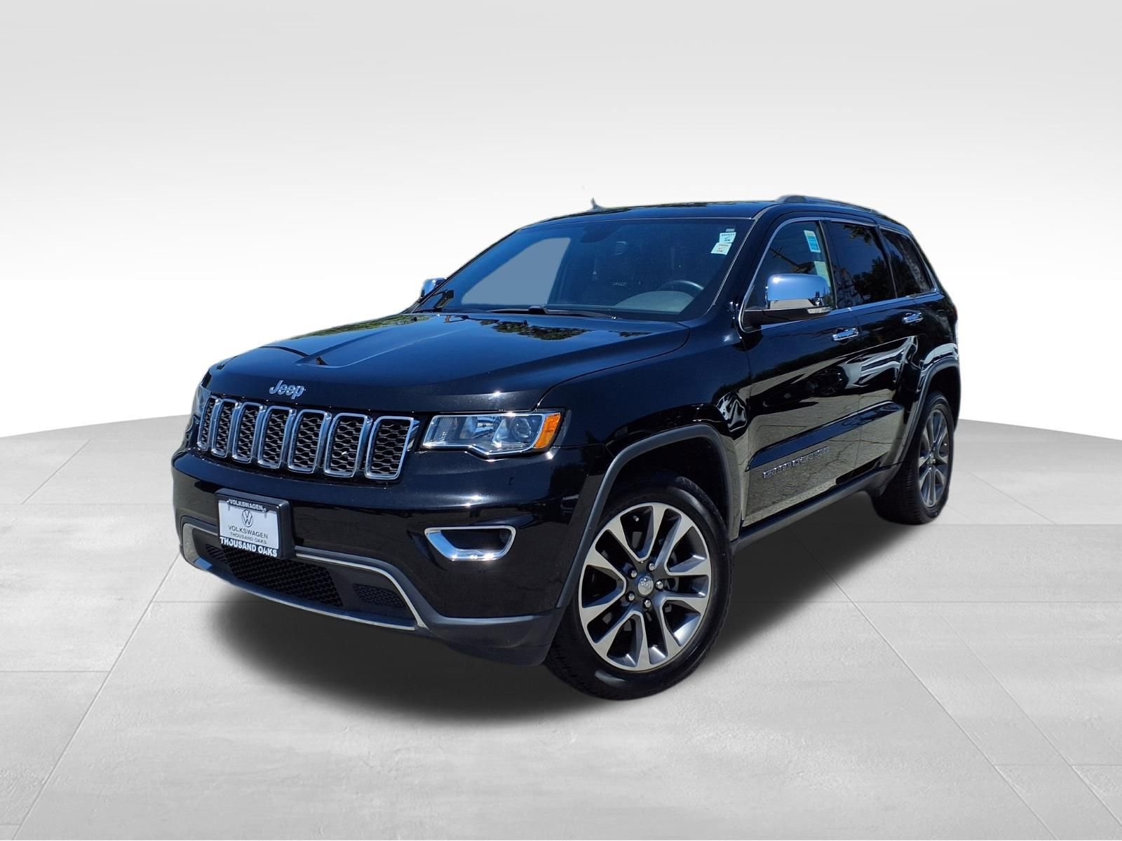 Used 2018 Jeep Grand Cherokee Limited RWD image 1