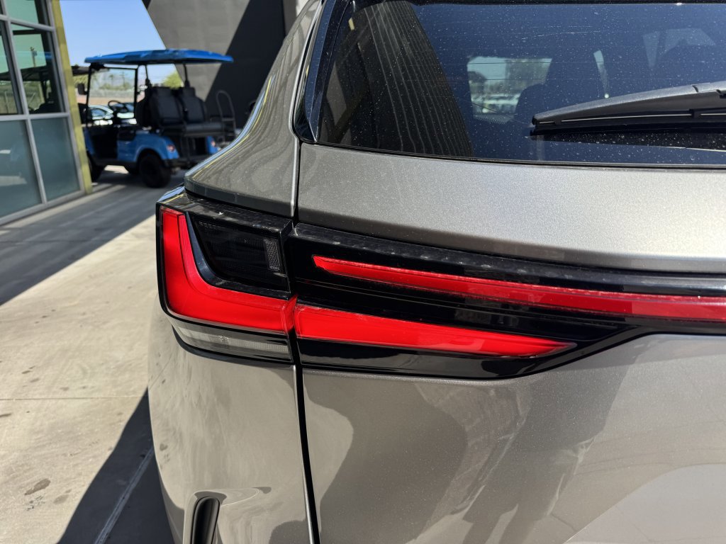 Used 2022 Lexus NX 350 F Sport image 14