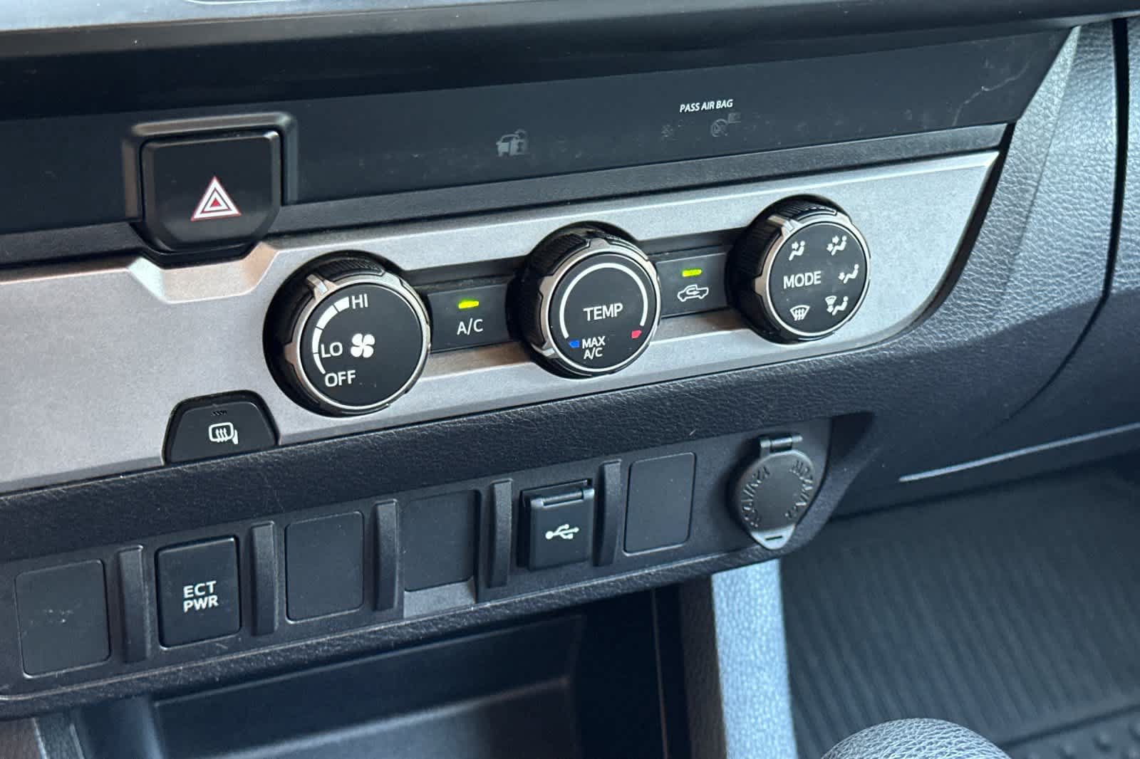 Used 2021 Toyota Tacoma SR w/ SR Convenience Package RWD image 22