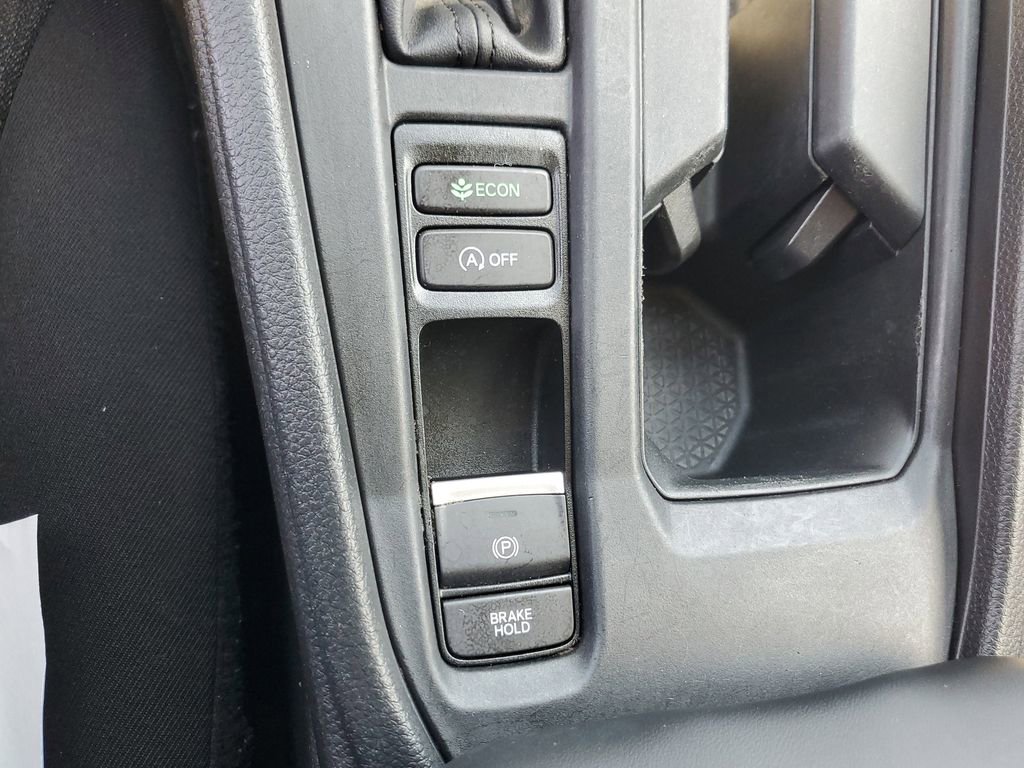 Certified 2024 Honda Accord LX image 30