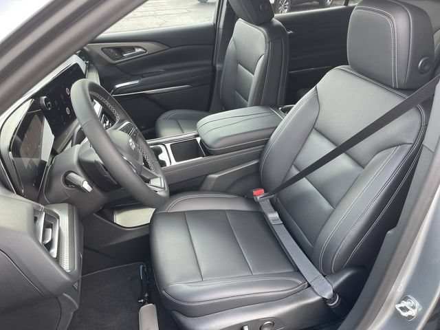 New 2026 Chevrolet Traverse LT w/ Midnight/Sport Edition AWD/4WD image 11