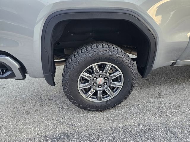 Used 2025 GMC Sierra 1500 AT4 image 14