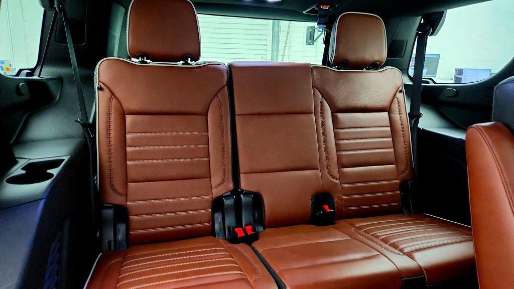 Used 2023 GMC Yukon Denali Ultimate image 25