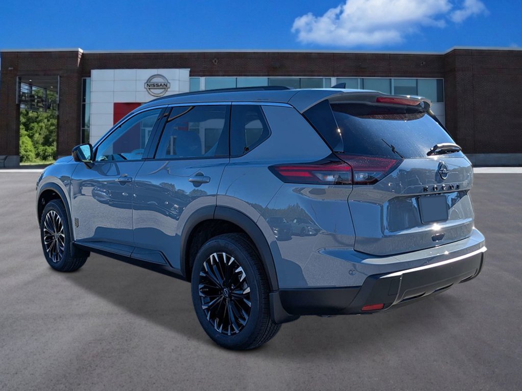 New 2026 Nissan Rogue Dark Armor FWD image 3