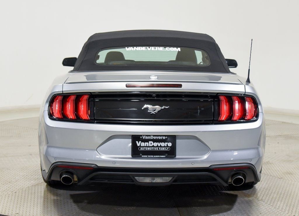 Used 2022 Ford Mustang Premium image 10