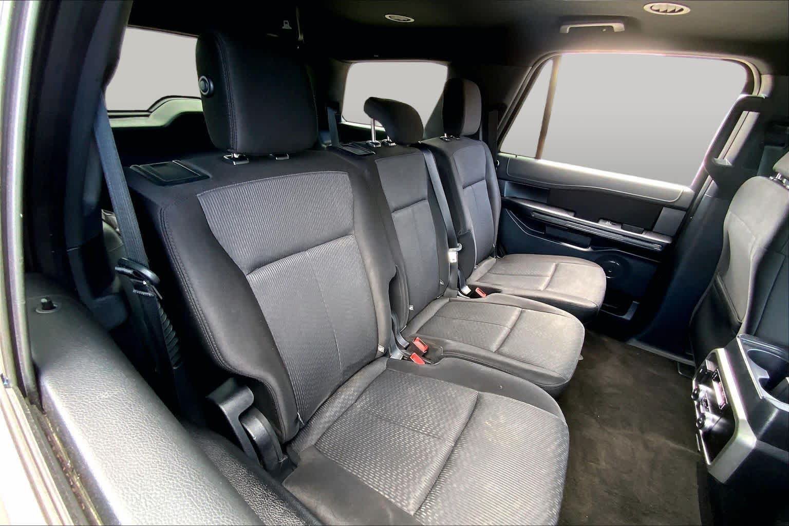 Used 2020 Ford Expedition XLT RWD image 18