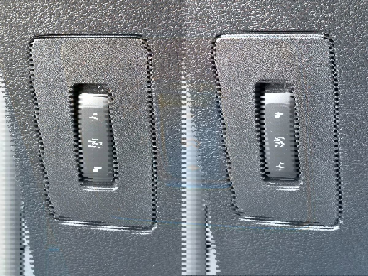 Used 2017 Ford F150 Lariat image 43