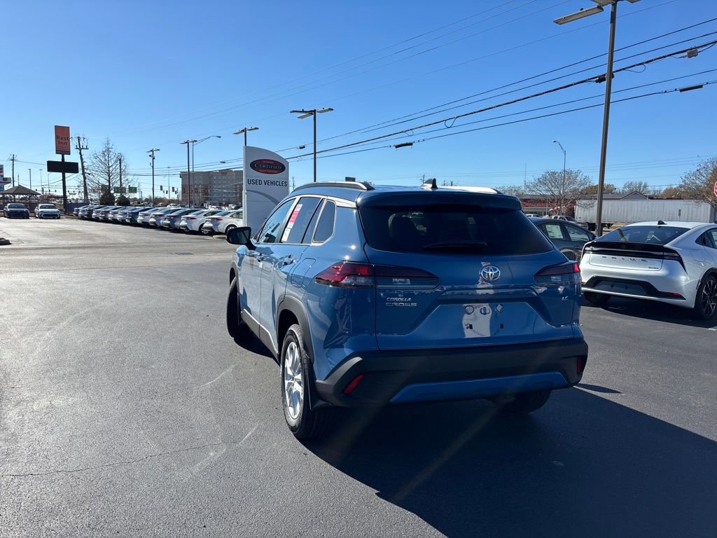 New 2026 Toyota Corolla Cross LE image 3