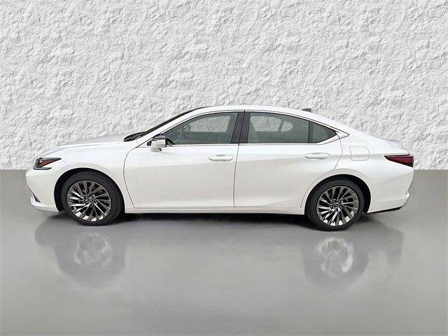 New 2025 Lexus ES 350 Ultra Luxury image 6