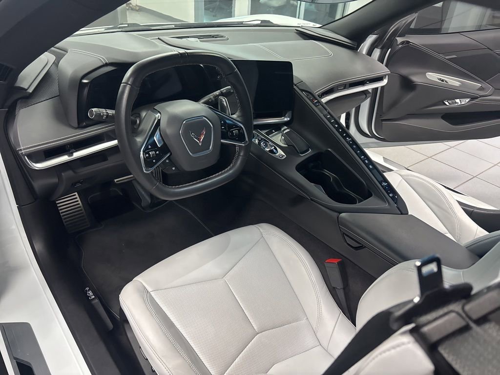 Used 2022 Chevrolet Corvette Stingray Coupe w/ 1LT RWD image 14
