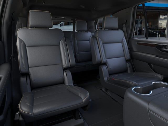 New 2026 Chevrolet Tahoe Premier w/ Sun And Tow Package AWD/4WD image 17