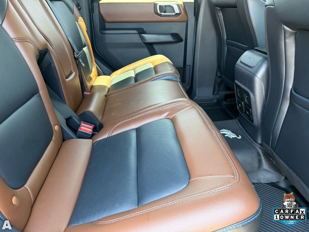 Used 2024 Ford Bronco Outer Banks w/ Sasquatch Package AWD/4WD image 28