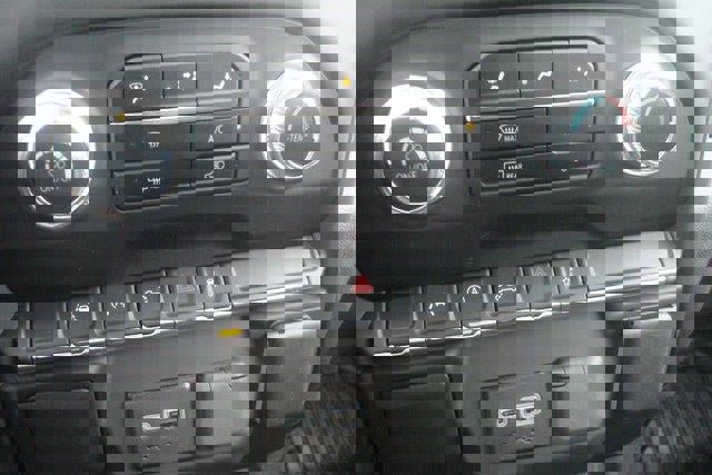 New 2025 GMC Sierra 1500 Pro w/ Pro Value Package image 12