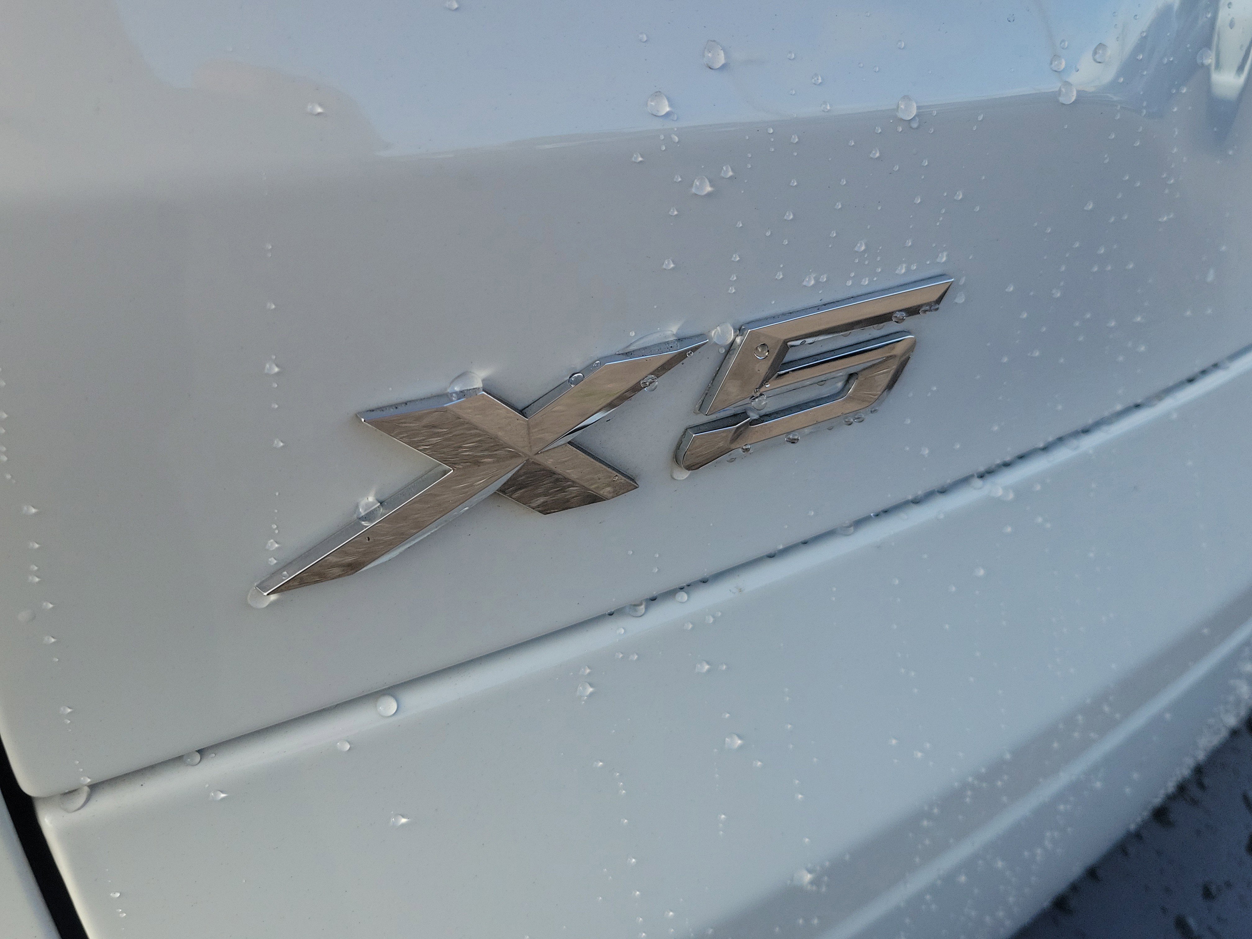 Used 2023 BMW X5 xDrive40i image 5
