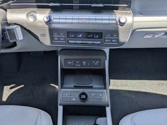 New 2026 Hyundai Kona SEL Premium FWD image 18